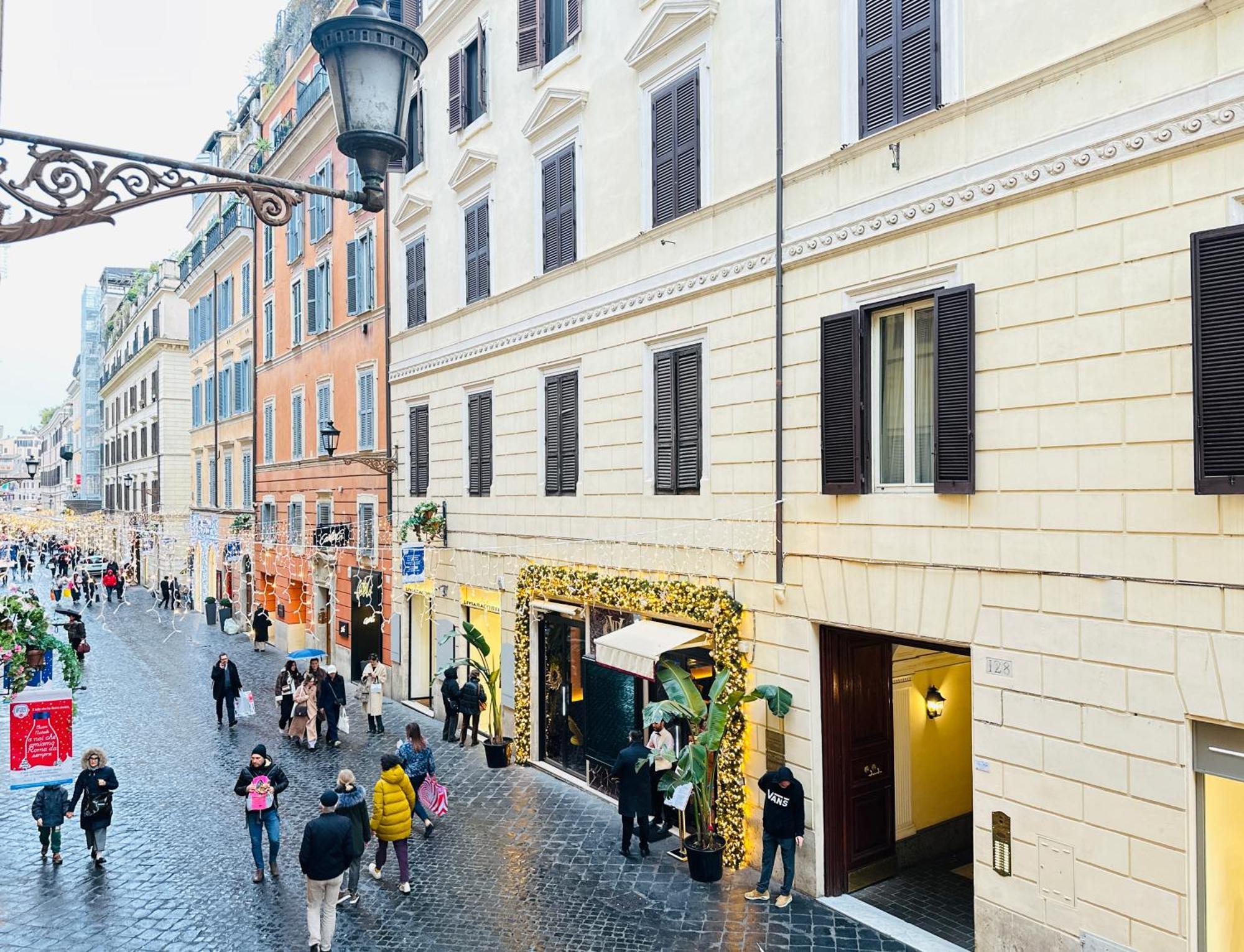 Trevi Fountain Elegant Appartement